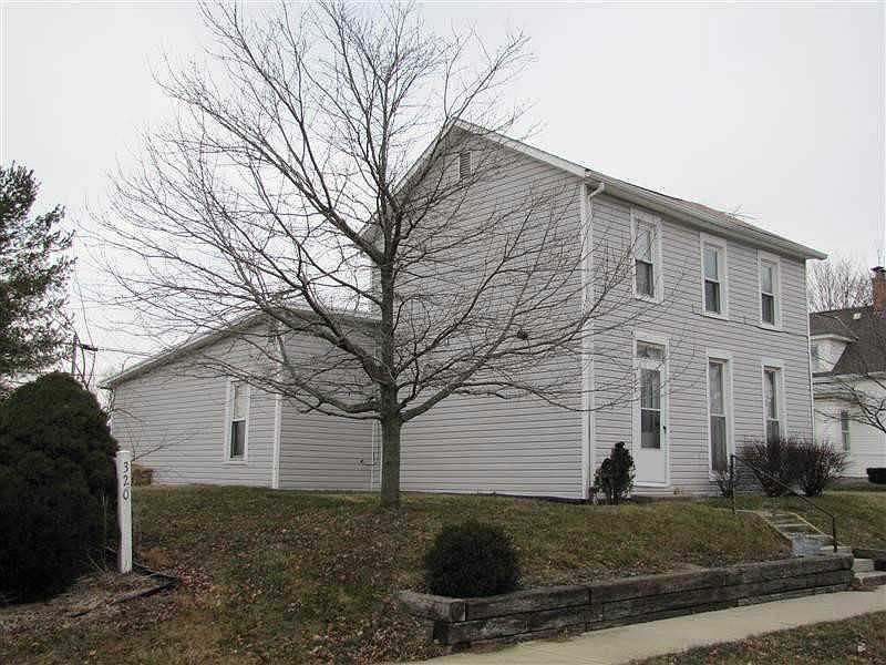 1st image of 324 E Main St