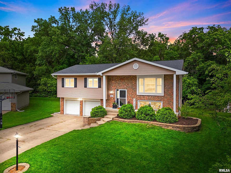 1st image of 6812 N Parkwood Dr