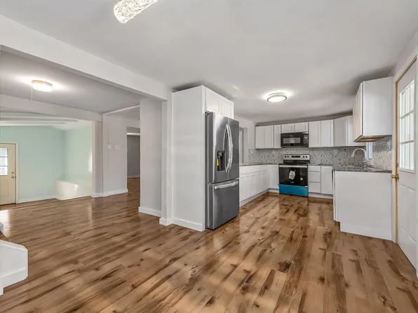 53 Cambell Shore Road, Gray, ME 04039