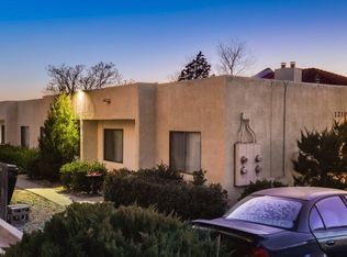 12100 Candelaria Rd NE, Albuquerque, NM 87112