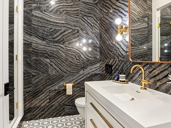 48 East 13th Street image 13 of 13