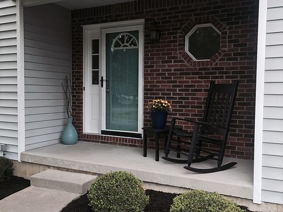 2nd image of 173 Stepping Stone Ln