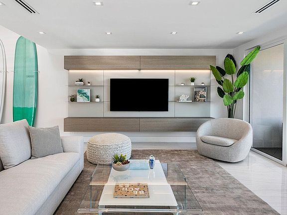 2nd image of 5284 Boca Marina Cir S