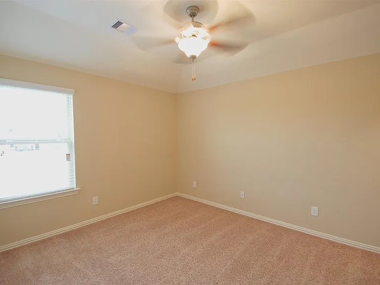 7103 Avalon Bend Cir — Photo 13