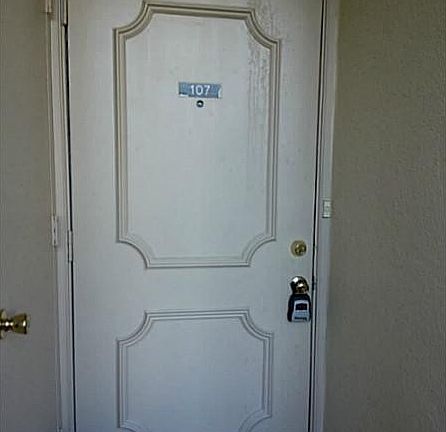 4th image of 3661 Via Poinciana #107