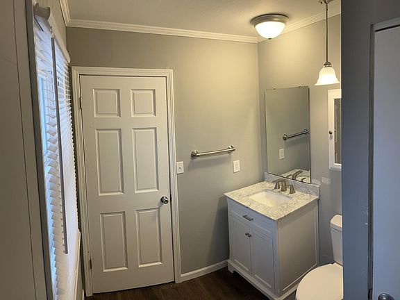 5th image of 58120 Aspen Dr