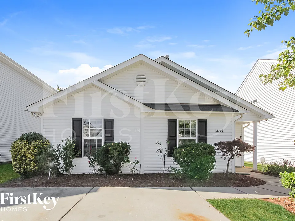 5716 Henderson Oaks Dr