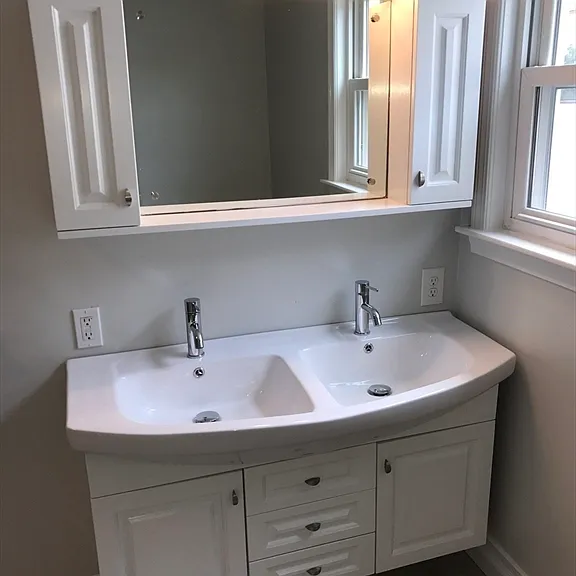 12 Henry St #2 — Photo 20