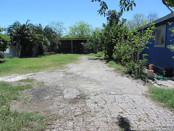 4th image of 2706 Ruiz St
