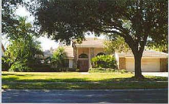 1st image of 2412 Huntington Blvd