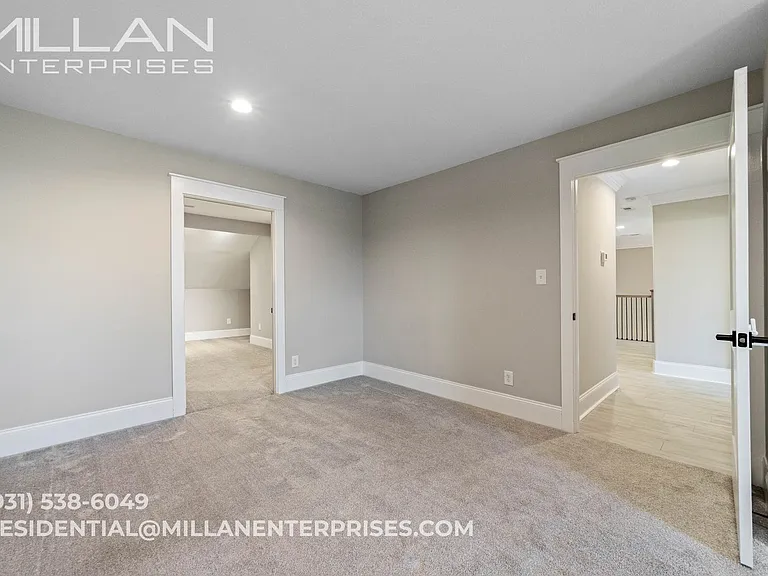 1088 Veridian Dr #B — Photo 46