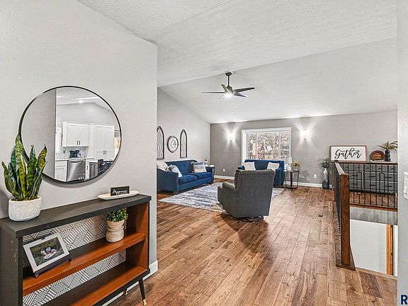 3rd image of 3805 S Bedford Ave