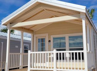 561 E Burleigh Blvd #TT61, Tavares, FL 32778