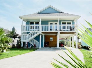 246 Debbie Ln, San Leon, TX 77539