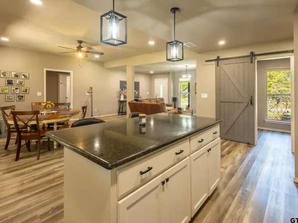 172 Private Road 6292, Mineola, TX 75773