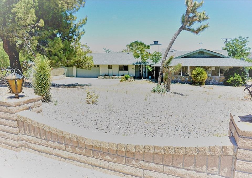 1st image of 7447 Fairway Dr