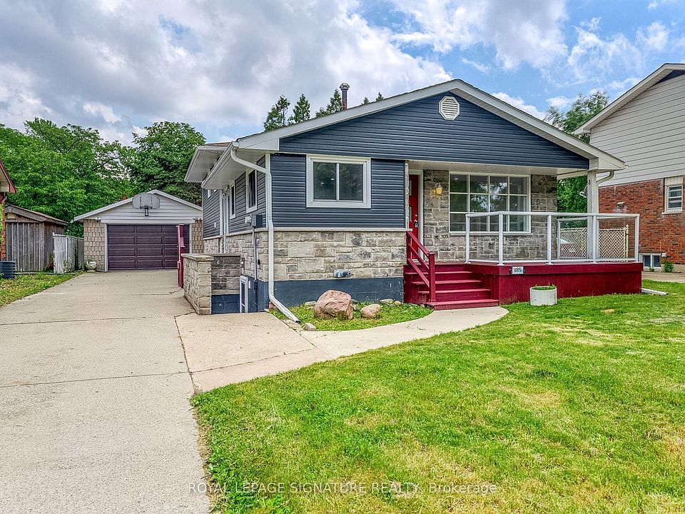 1st image of 685 Amesbury Ct