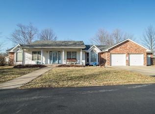 515 E Saint Eunice Rd, Fulton, MO 65251