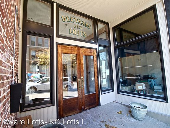 2nd image of 218 Delaware St #207