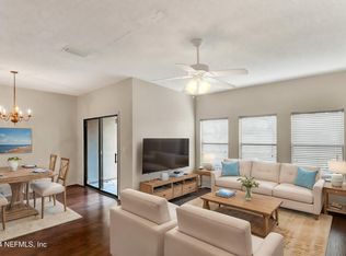 5247 Brighton Park Ln, Jacksonville, FL 32210