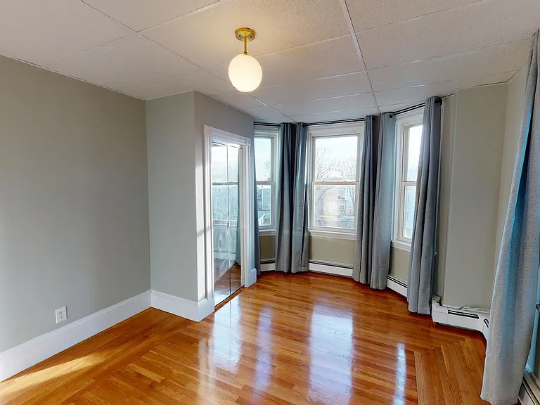 823 Dorchester Ave #3L — Photo 11
