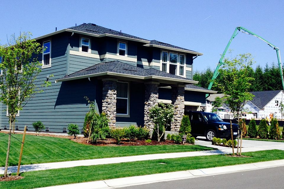 1st image of 14006 197th Ave E