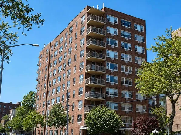 8111 45th Ave APT 5C, Flushing, NY 11373
