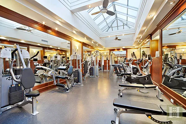 Sold by Halstead Real Estate | media 28