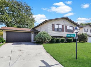 15241 Ridgeland Ave, Oak Forest, IL 60452