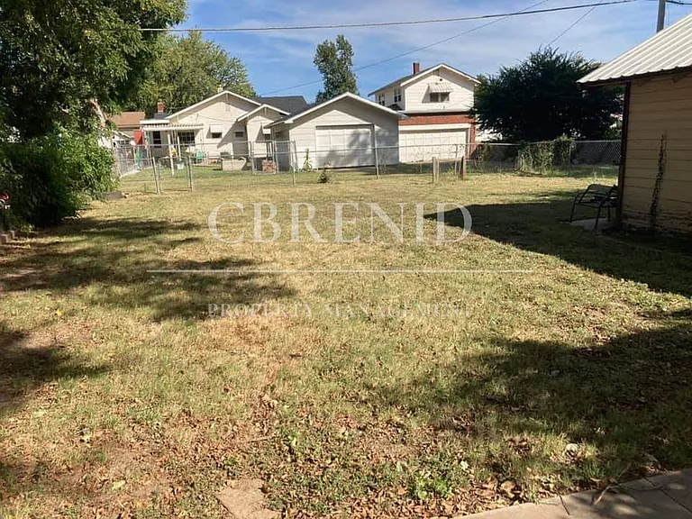 417 S Johnson St — Photo 20