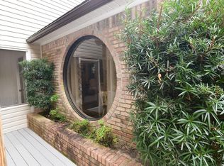 301 Ruckel Dr, Niceville, FL 32578