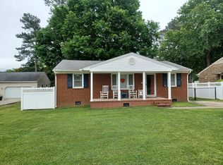 820 Virginia St, Roanoke Rapids, NC 27870