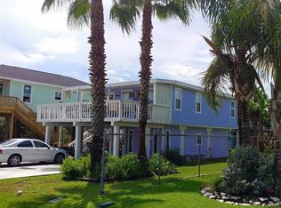 4026 Panola Dr, Galveston, TX 77554