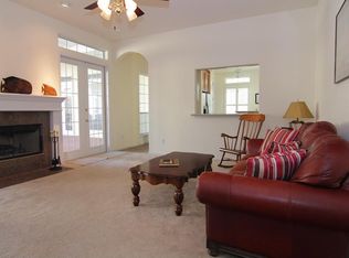 110 Canal Dr, Friendswood, TX 77546