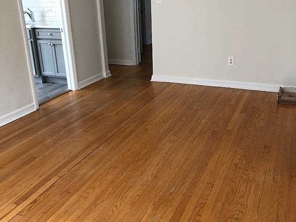 5th image of 9-06 2nd St