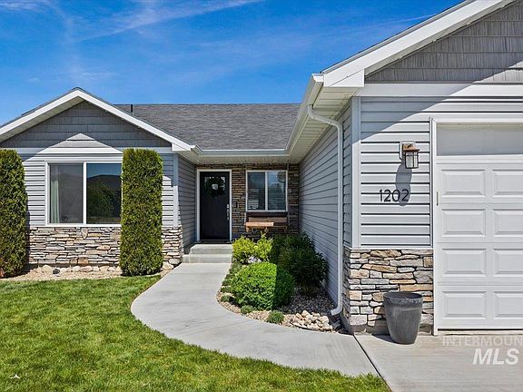 4th image of 1202 Noah Dr