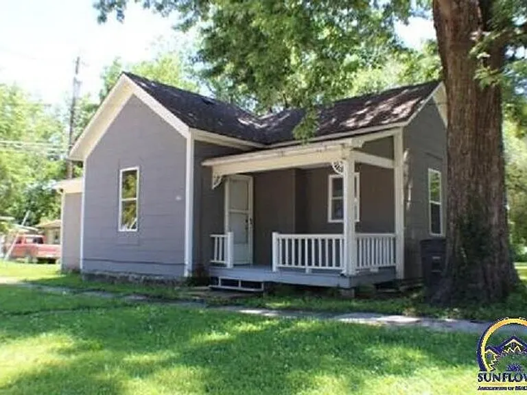 511 E 7th Ave — Photo 1