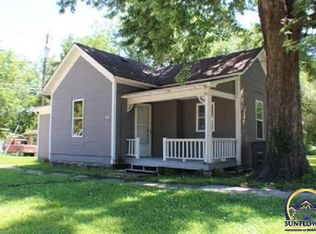 511 E 7th Ave, Emporia, KS 66801