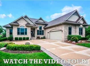 1730 Stonebridge Dr S, Ann Arbor, MI