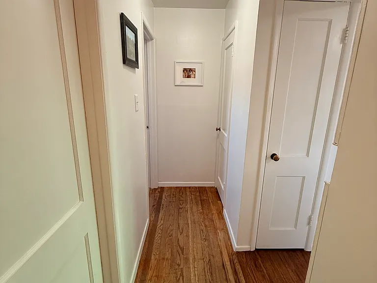Connors Ct — Photo 17