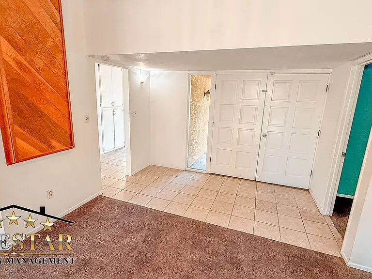2246 Hasti Acres Dr — Photo 14