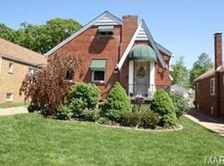 9020 Rosemary Ave, Saint Louis, MO 63123
