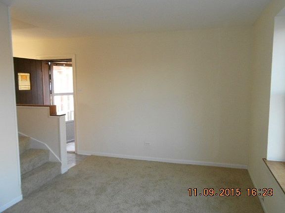 3rd image of 440 East Ave #8