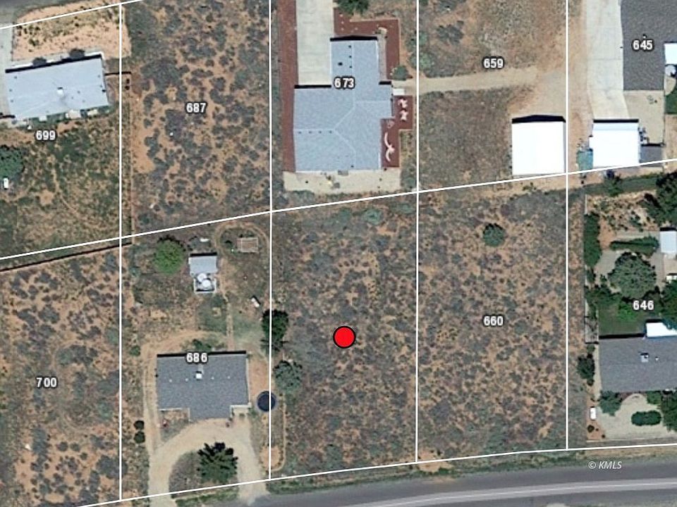 1st image of 672 W Aspen Dr