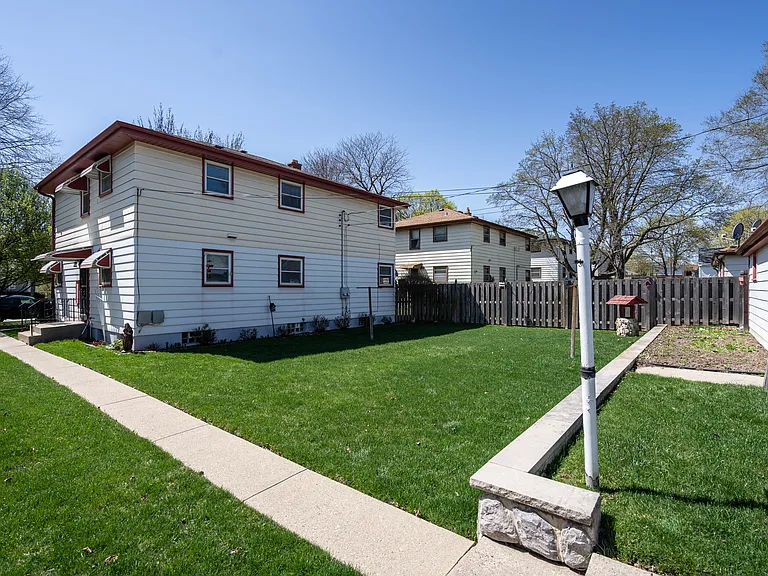 8236 W Grantosa Dr — Photo 19