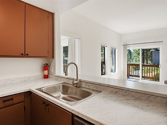 3rd image of 807 Alder Ave #89