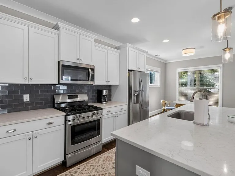 5017 Centerbud Pl — Photo 8