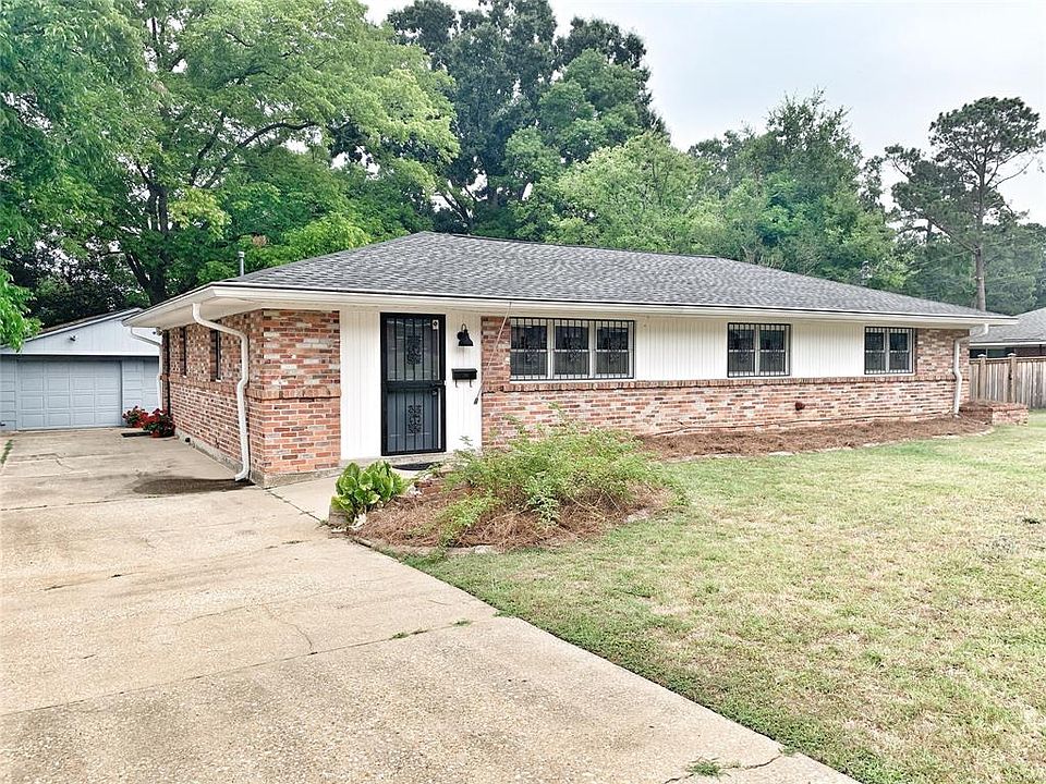 1st image of 225 Bellehurst Dr