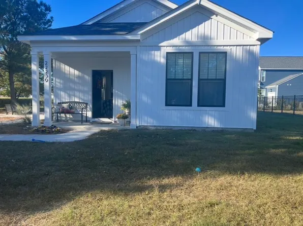 22239 Kings Creek Pkwy, Cape Charles, VA 23310