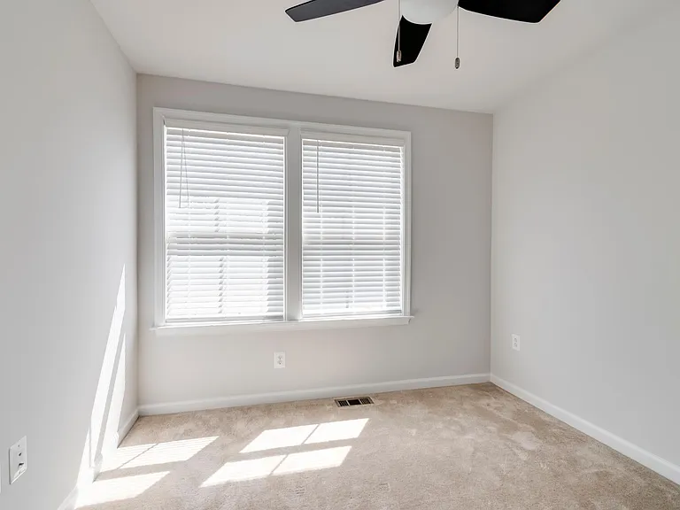 3128 Atlantic St #3128 — Photo 17